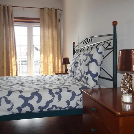 Quartos, Solar Da Sao ホームステイ ナザレ